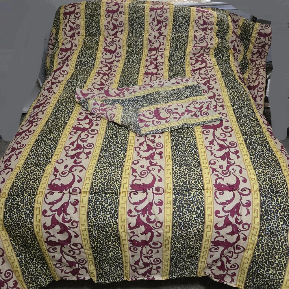 Neutral Leopard Print Stripes Comforter and Pillow Sham Set, Twin XL